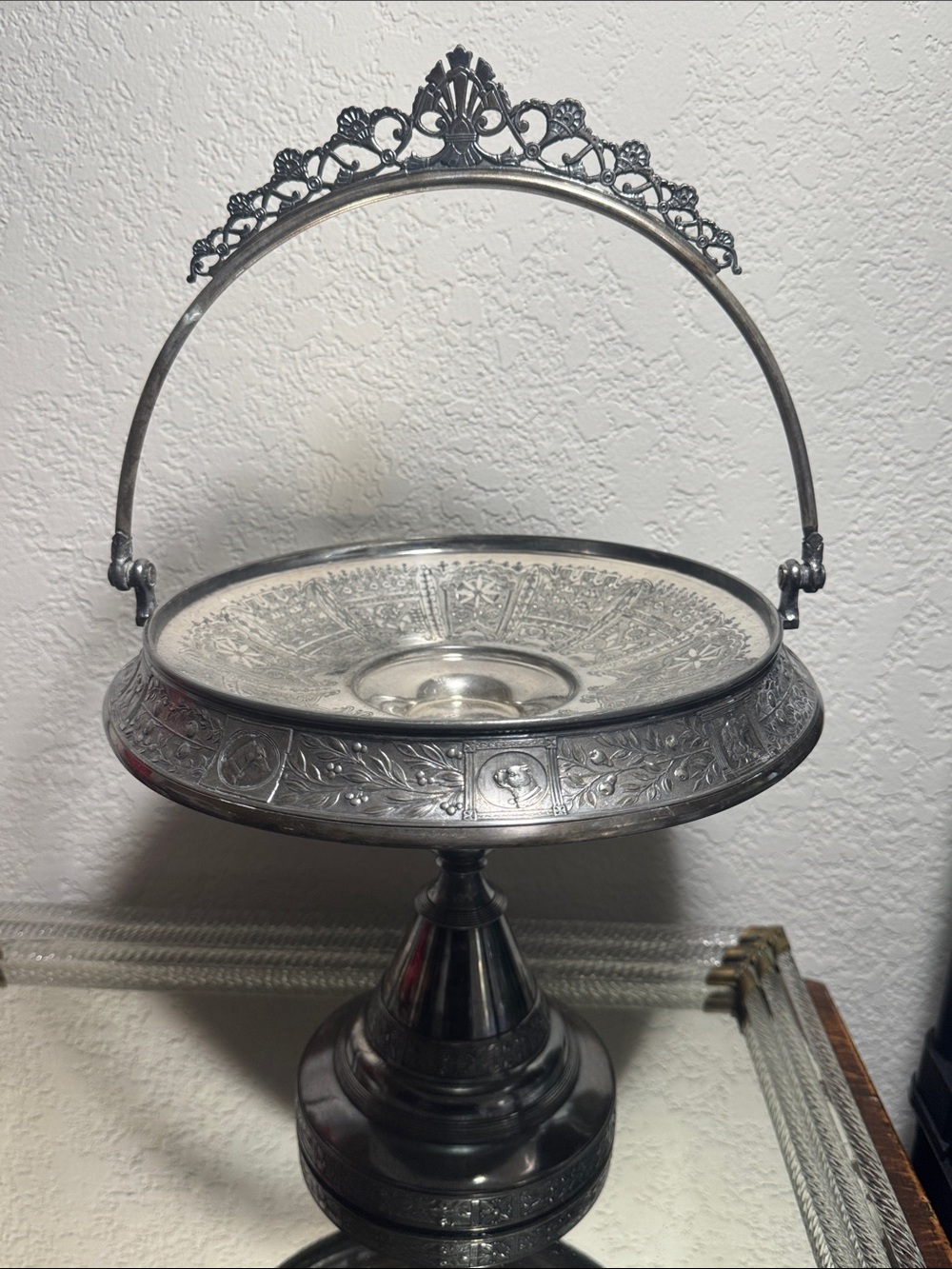 Ornate Antique Reed & Barton Silverplate Cake or Bride Basket Dog Medallions